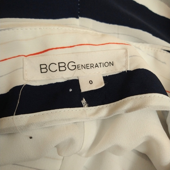 🌹BCBGeneration Wide Leg High Waisted Striped Trousers Size 0 - Picture 6 of 7